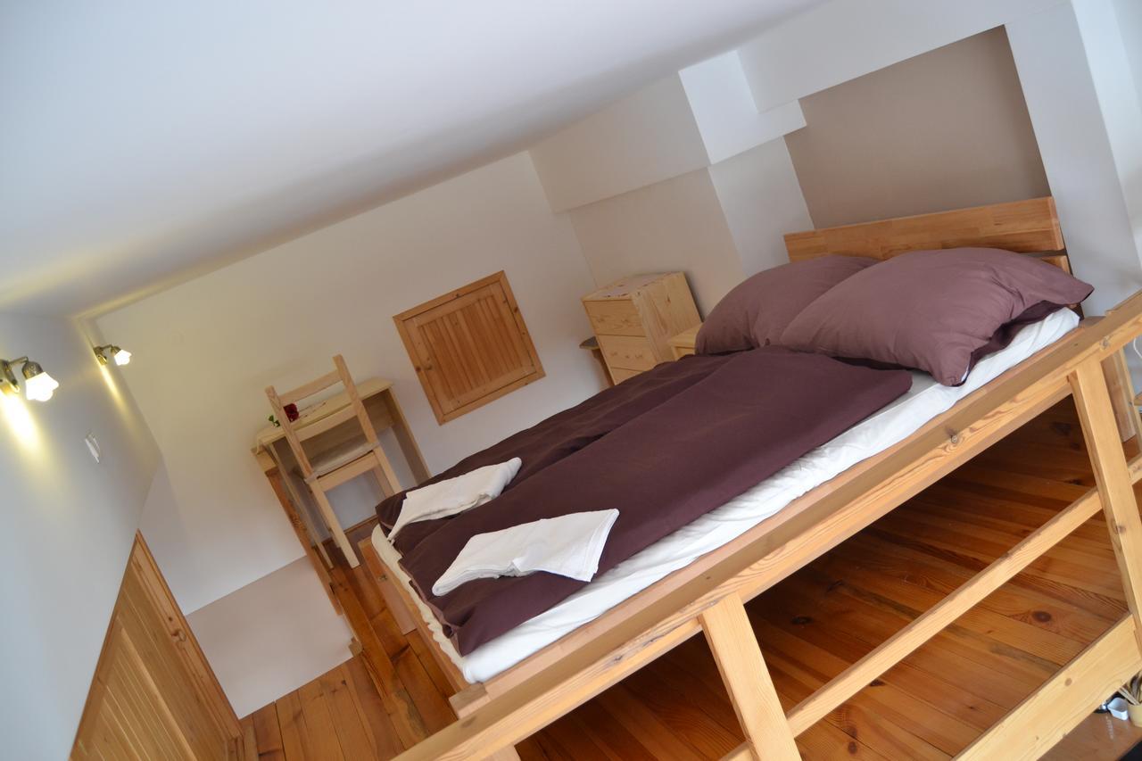 Apartament Lucy *